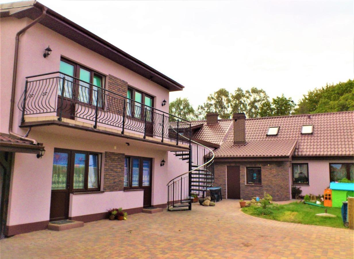 Madzia - Pokoje 2-4 Osobowe Z Lazienkami Wladyslawowo Exterior photo